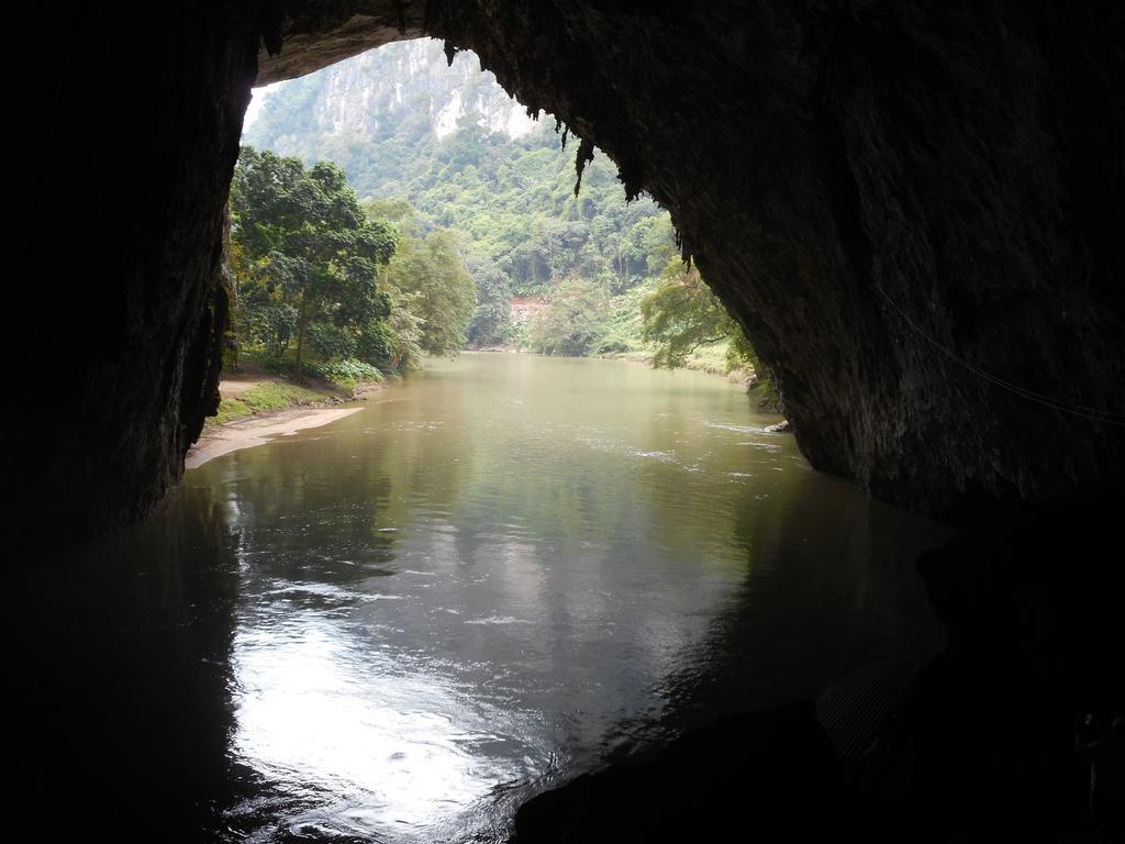 Ba Be Lake Homestay - Quynh Chi Экстерьер фото