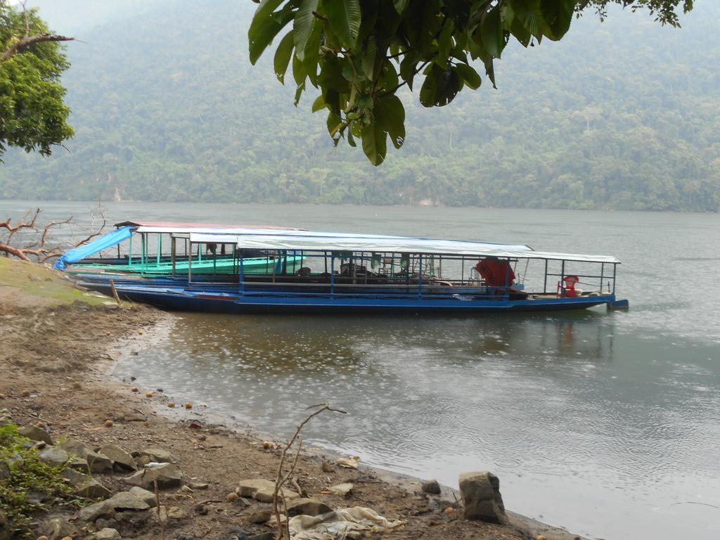 Ba Be Lake Homestay - Quynh Chi Экстерьер фото