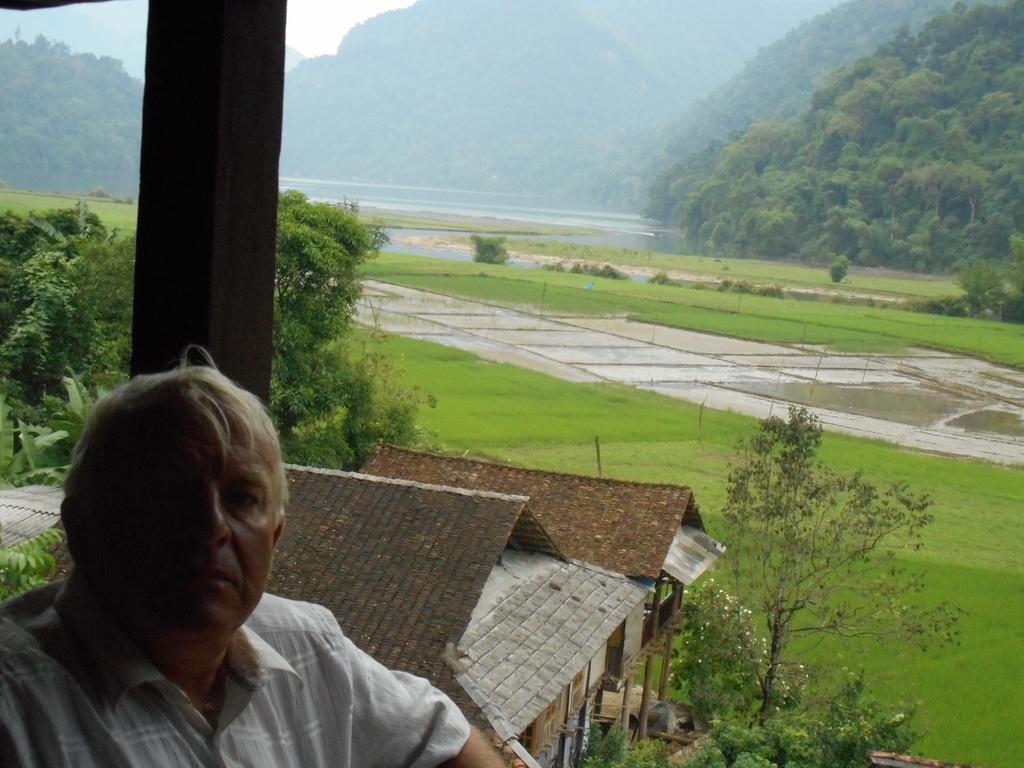 Ba Be Lake Homestay - Quynh Chi Экстерьер фото