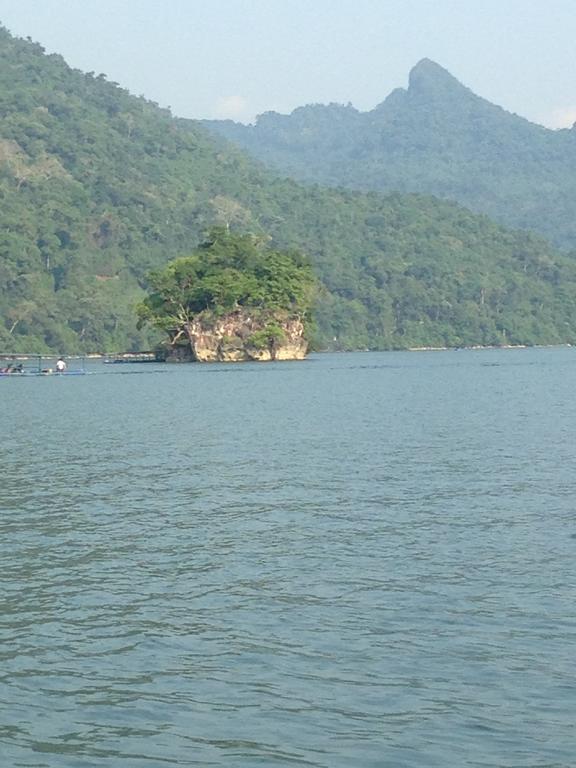 Ba Be Lake Homestay - Quynh Chi Экстерьер фото