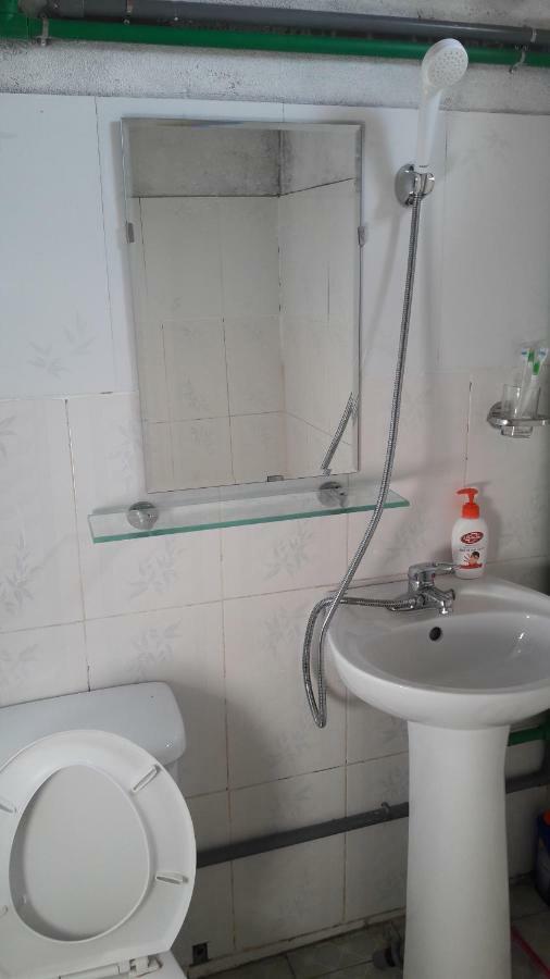 Ba Be Lake Homestay - Quynh Chi Экстерьер фото